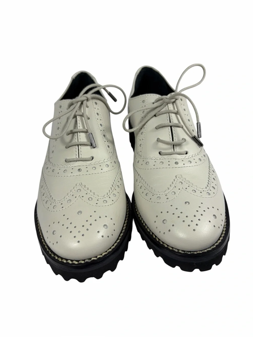 NWOB Marc Joseph pale grey Wingtip Brogue Oxfords with lugg soles. Size 6.5